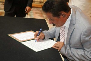 توقيع ميثاق الشرف الوطني بين عدد من الأحزاب والمكونات السياسية بالقصر الجمهوري