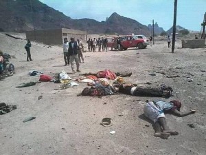 عدن :ارتفاع حصيلة التفجير الإنتحاري الذي استهدف معسكراً للتدريب بعدن إلى نحو 60 قتيلا وجريحاً