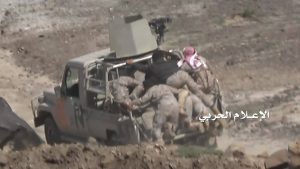 بالصور | الإعلام الحربي يوزع مشاهد جديدة لتطهير قلل الشيباني وفرار عسكريين سعوديين