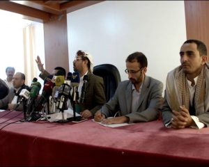 معاناة الحجاج اليمنيين بمنفذ الوديعة تستعرض في مؤتمر صحفي بصنعاء
