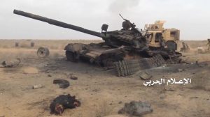 إعطاب دبابة وآلية لمرتزقة الجيش السعودي في ساحل ميدي