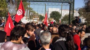 الشعب التونسي يرفض التطبيع رغم الاختراقات الصهيونية